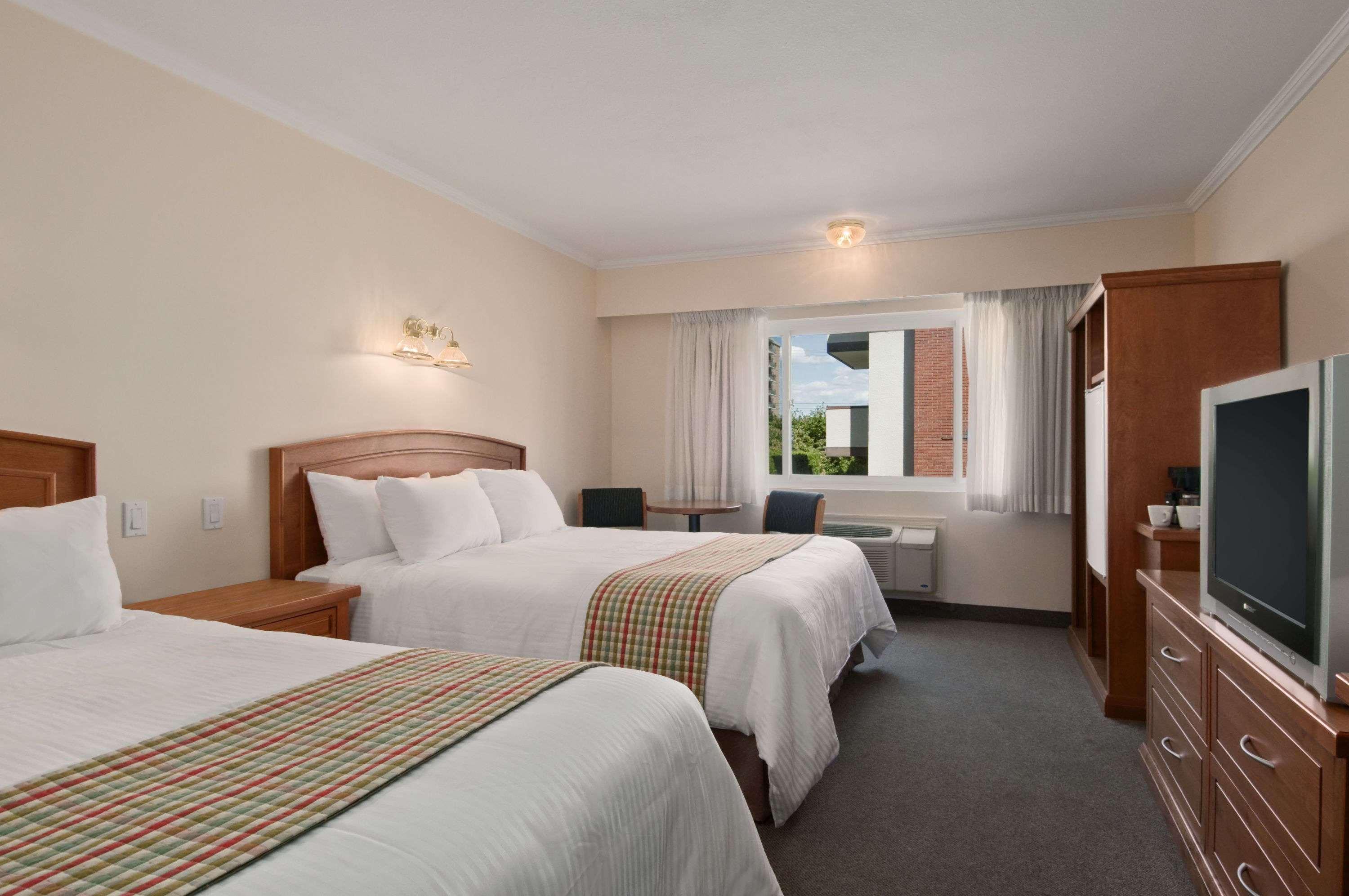 Travelodge By Wyndham Kamloops Exterior foto
